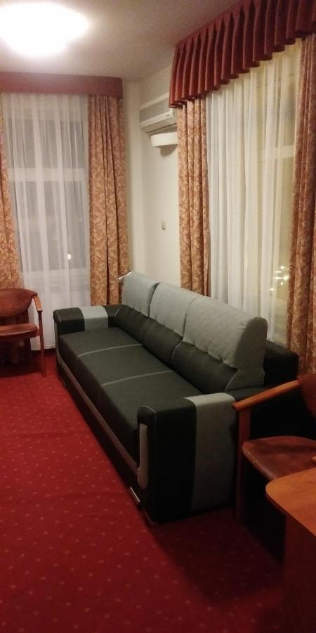 Hotel Korona Ciechanów Exteriér fotografie
